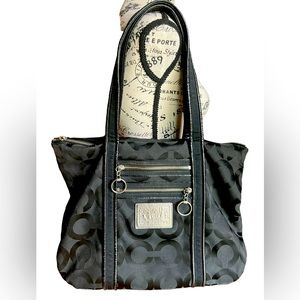 Coach poppy black bag